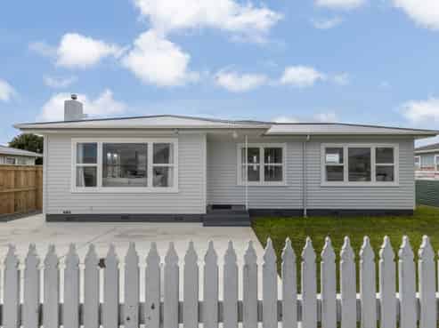 29 Bledisloe Street, Levin