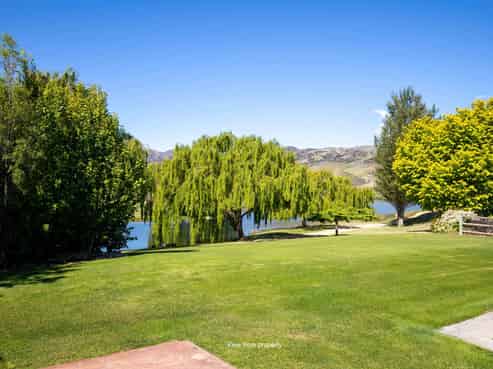 27 Pisa Moorings Road, Cromwell