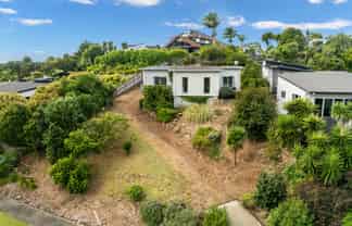 52 Highfield Way, Maunu