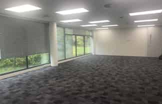 Rosedale Office Suite in a Top Location