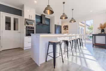 20 Hudson Place, Paraparaumu