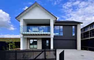 11 Pekanga Road, Millwater