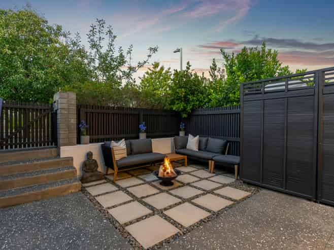 35 Rangihina Road, Hobsonville