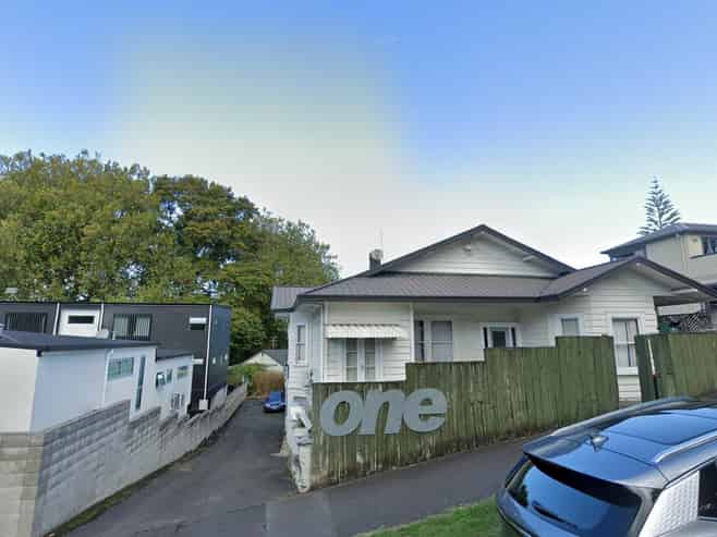 6/1 Radnor Street, Hamilton Central