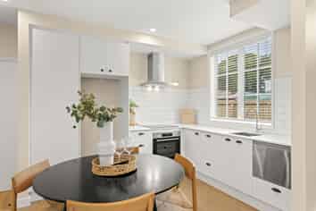 2/44 Cleveland Street, Edgeware