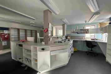 High Profile Retail/Medical Space WindsorPark