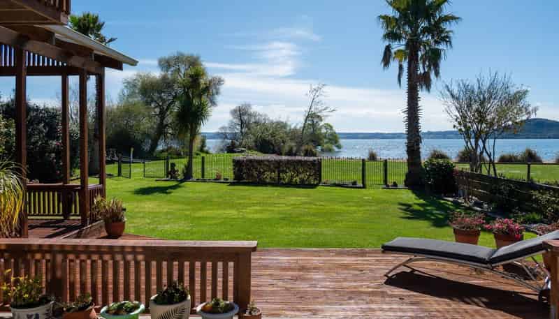 10A Cooper Avenue, Holdens Bay