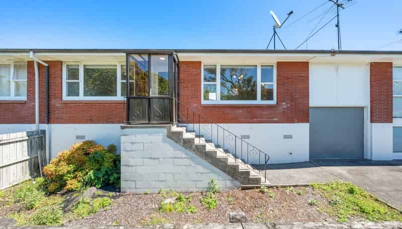 2/97 Pah Road, Royal Oak