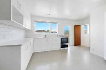 2/97 Pah Road, Royal Oak