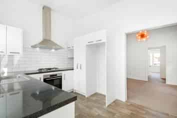 8 Hector Street, Petone