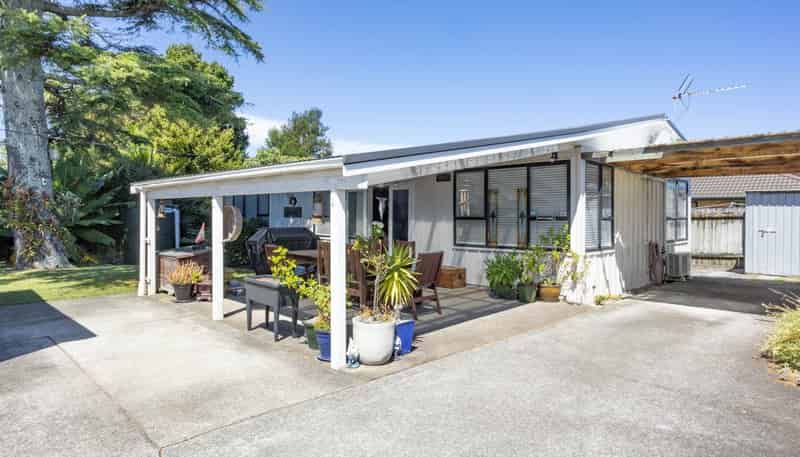 12C Rosier Road, Glen Eden