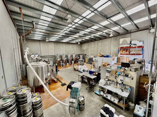 Versatile 277sqm Industrial Unit