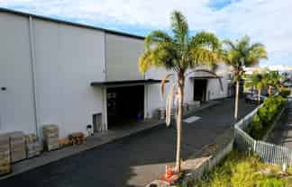 Premium Industrial HQ in Rosedale | 2,392m2