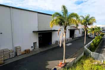 Premium Industrial HQ in Rosedale | 2,392m2