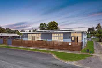 8 Marine Parade, Wairoa