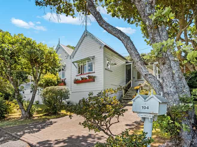 104 Ritchie Road, Parua Bay