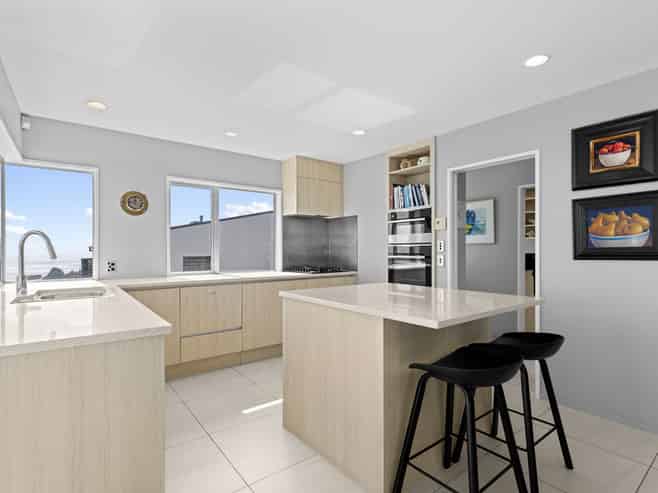 46 Revelation Drive, Clifton