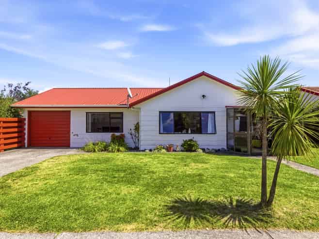 2/227 Rifle Range Road, Tauhara