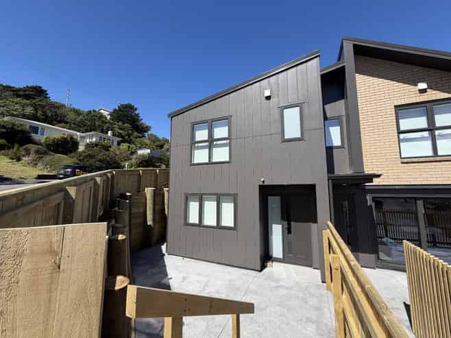 14b Omega Street, Newlands