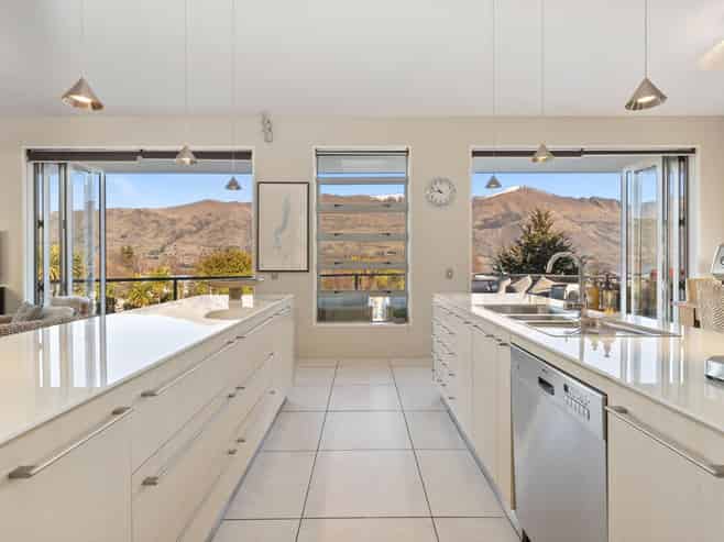 169 Plantation Rd, Wanaka