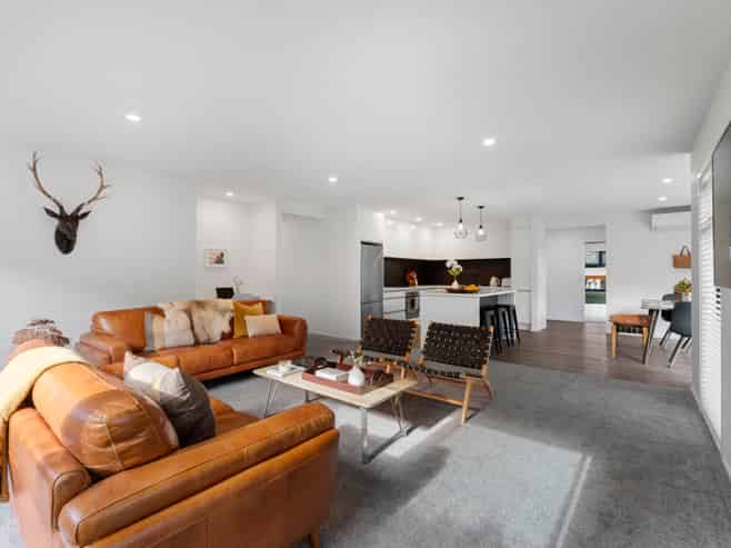 13 Penny Grove, Nukuhau