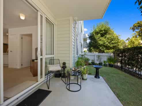 G10/21B Swanson Road, Henderson