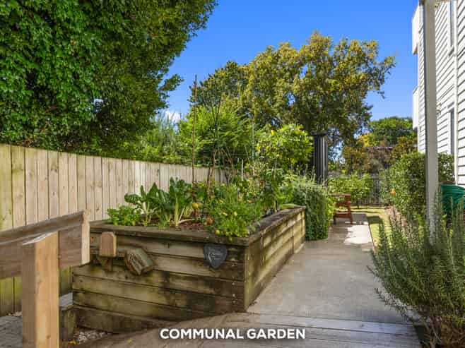 G10/21B Swanson Road, Henderson