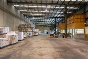 Large Scale Warehouse | Available Now