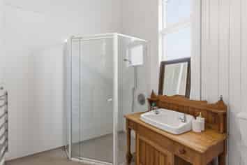 225 Kuku Beach Road, Manakau