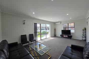 2/28 Allenby Road, Papatoetoe