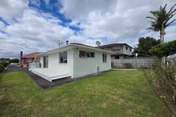 2/28 Allenby Road, Papatoetoe