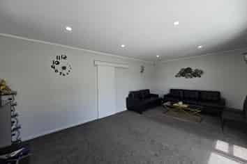 2/28 Allenby Road, Papatoetoe