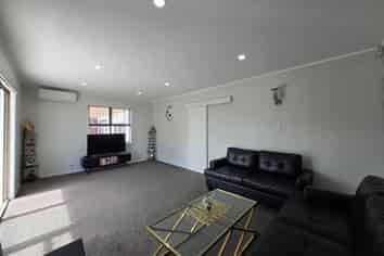 2/28 Allenby Road, Papatoetoe