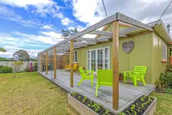 34 Koputara Road, Himatangi Beach