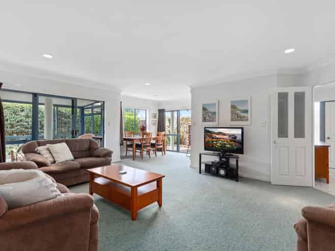 10 Sandhurst Drive, Papamoa