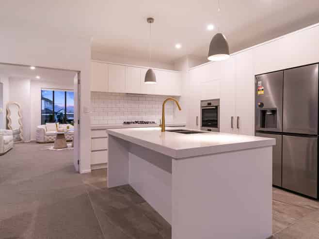 75 Colonial Drive, Millwater