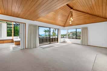 2/50 Masterton Road, Rothesay Bay