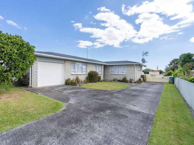 3 Tawa Street, Levin