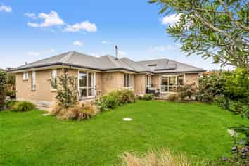 6 Ormandy Court, Amberley