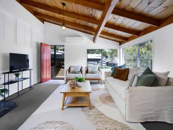 48A and 48 Maratahu, Westown