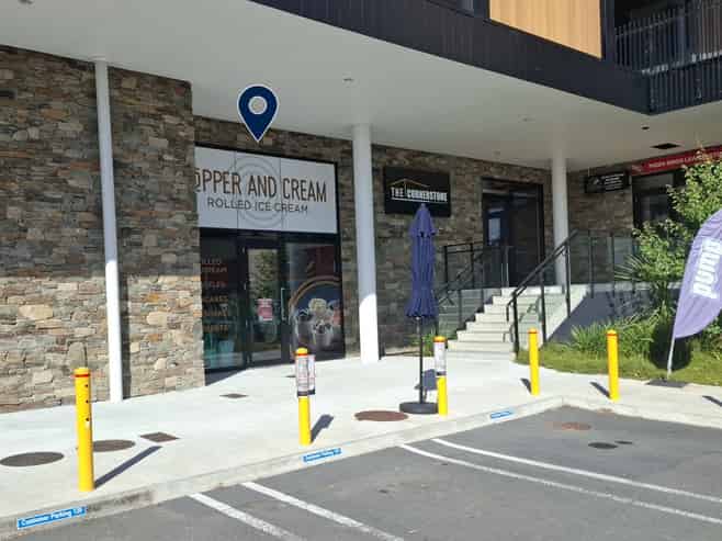 Quality Space in Growth Location