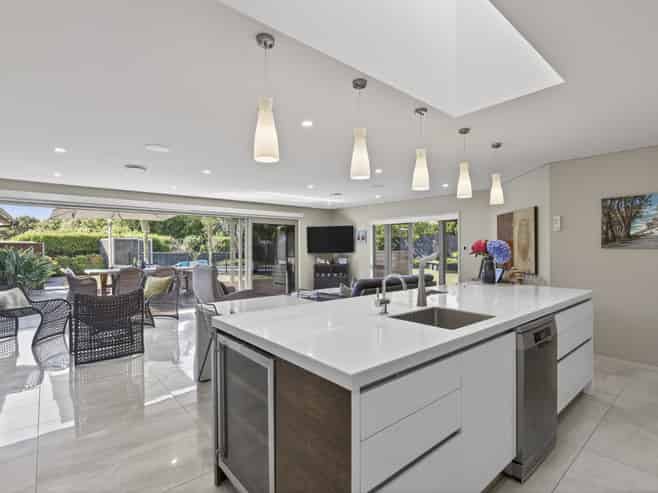 55 Shelter Grove, Frankleigh Park