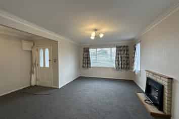 160 Weraroa Road, Levin