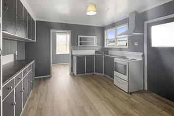 15 Fox Street, Woodville