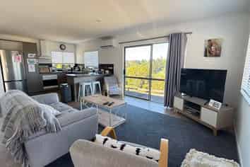 60 Whites road, Whitford