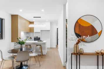 210 Henwood Road, Westgate