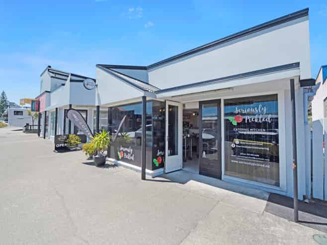 Standout Split-Risk Investment 