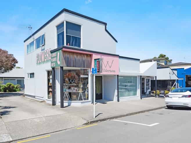 Standout Split-Risk Investment 