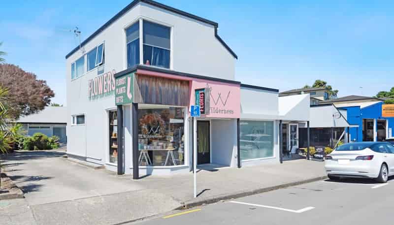 43 Seaview Road, Paraparaumu Beach