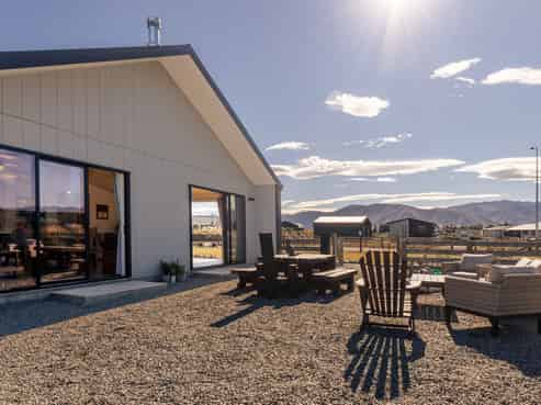 1 Tussock Crescent, TWIZEL